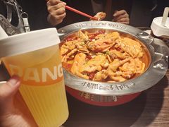 -胖哥俩肉蟹煲(湖滨银泰in77店)