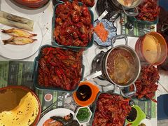 -金马门国际美食百汇(珞喻路店)