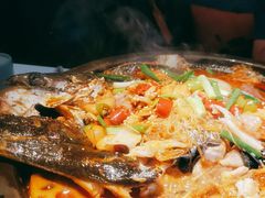 -鸣记脆皮烤鱼·海鲜烤鱼(三八广场店)