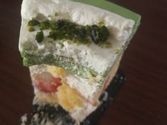 开心果草莓千层蛋糕-法桐蛋糕·手作面包(万达公馆店)