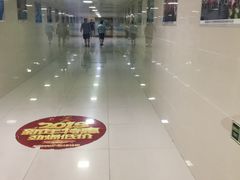 -健龙森俱乐部·游泳·健身·羽毛球综合体育馆