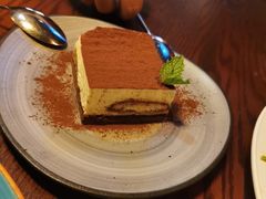 -斯比特花园西餐厅(东方商厦店)