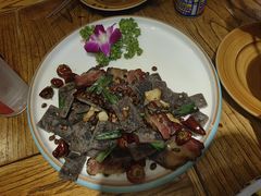 -亮欢寨酸汤鱼(沙冲路店)