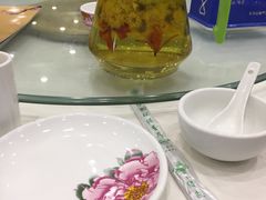 -大鸭梨烤鸭店(金顶街店)