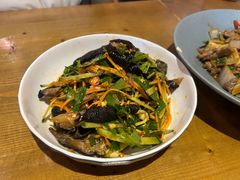 -蜗牛的家旅行主题云南菜餐厅.小酒馆(护国寺店)