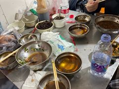 -正宗杨记普洱酸醋米线(总店)