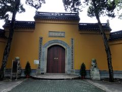 -灵岩山风景区