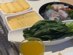 -海底捞火锅(威高广场店)