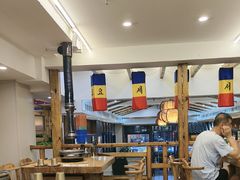 -青瓦餐厅·生鱼片·韩园烤肉(西塔店)