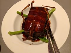 东坡草扎肉-桂满陇·手作小笼包&江南叫花鸡(中山公园店)