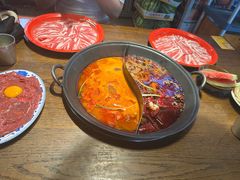 -萍姐火锅·公路夜市(武汉首店)