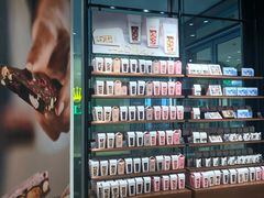 -Laderach 莱德拉(上海环贸iapm店)