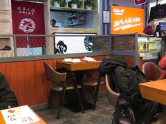 大堂-周鱼小馆石锅酸菜鱼(活力汇店)