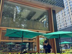 -星巴克臻选(南京艾尚天地店)