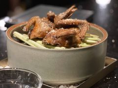 盐焗香茅乳鸽-小运河·公馆(国贸店)