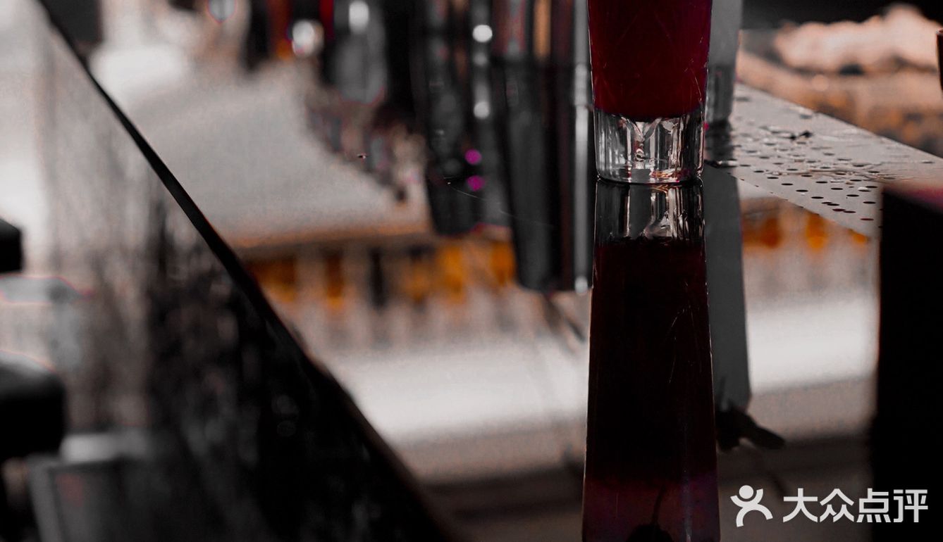 亲爱的，你来看看这间餐厅 是我喜欢的模样