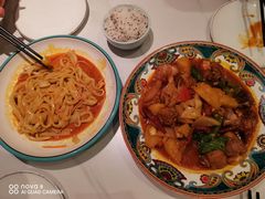 新疆大盘鸡-燕兰楼·清真西北融合菜(亚运村店)