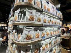 -胖东来生活广场(健康路店)