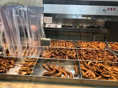 -狗撵鸭(泰山公寓店)