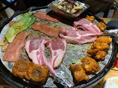 -么肆烤肉·中式自助·烤肉大排档(街道口季佳PAI店)