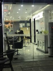 -DL HAIR SALON