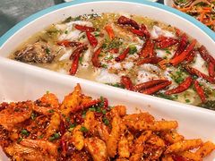 -姚姚酸菜鱼·金戈戈香港豉油鸡(喜荟城联名店)