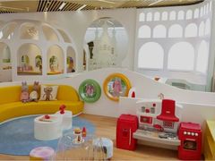 -上海青草地幼儿园