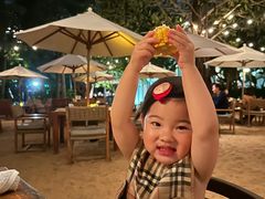 -三亚艾迪逊酒店·海滩烧烤 BARBACOA·现场乐队·浪漫晚餐·烧烤海鲜