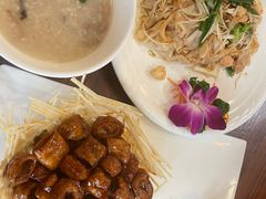 -黄但记老店·陈村粉食府