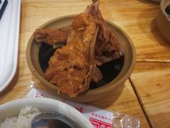 -万和春排骨砂锅米饭(新业广场店)