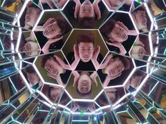 -成都梵高星空艺术馆(春熙路旗舰店)