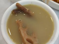 莲藕鸡脚汤（明火例汤）-文记壹心鸡(宝华路店)