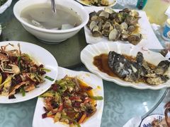 -范饭椰林川湘味海鲜·椰子鸡(三亚湾椰梦长廊店)