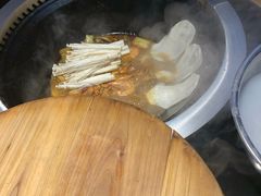 -锅来乐地锅鸡(安亭店)