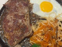 -豪享来牛排(人民店)