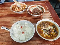 -小谭豆花(西大街店)