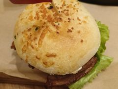 -必胜客(欢乐颂店)