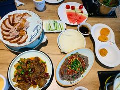 -龙聚德北京烤鸭(沙坪坝华宇A馆店)