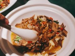 -呷湘厨·鱼汤捞饭·剁椒鱼头·辣椒炒肉(国家会展中心店)