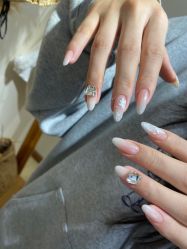 -NEW LOOK-绿麓 · 美甲美睫脱毛工作室