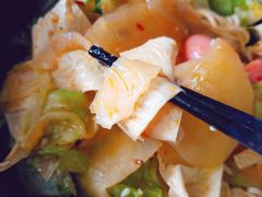 -空投来辣·麻辣香锅·冒菜(华新美食荟店)