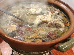 藥膳湯底-威邵鸡煲(西华路总店)