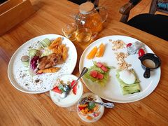 -more than meow吴止猫主题餐厅(承德 中船汇店)