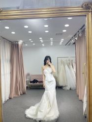 点击看大图 -曼青婚纱礼服馆