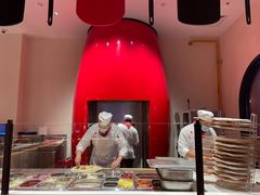 -城市大道红炉披萨烘焙坊