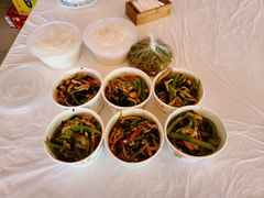 -乡土特色.冷锅鱼.牦牛肉汤锅