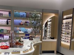 -博士眼镜(罗湖喜荟城店)