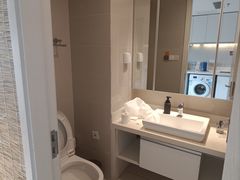 -秘境影院式酒店(苏州平江万达广场店)