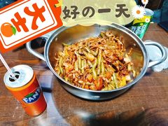 -内蒙焖面大盆骨餐馆(山大路店)