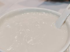 杏仁糊-糖水佬甜品(深水埗店)